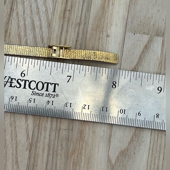 Helbros Ladies Watch Vintage Diamonds Gold Tone Adjustable Bracelet Stripe Dial - Picture 11 of 12